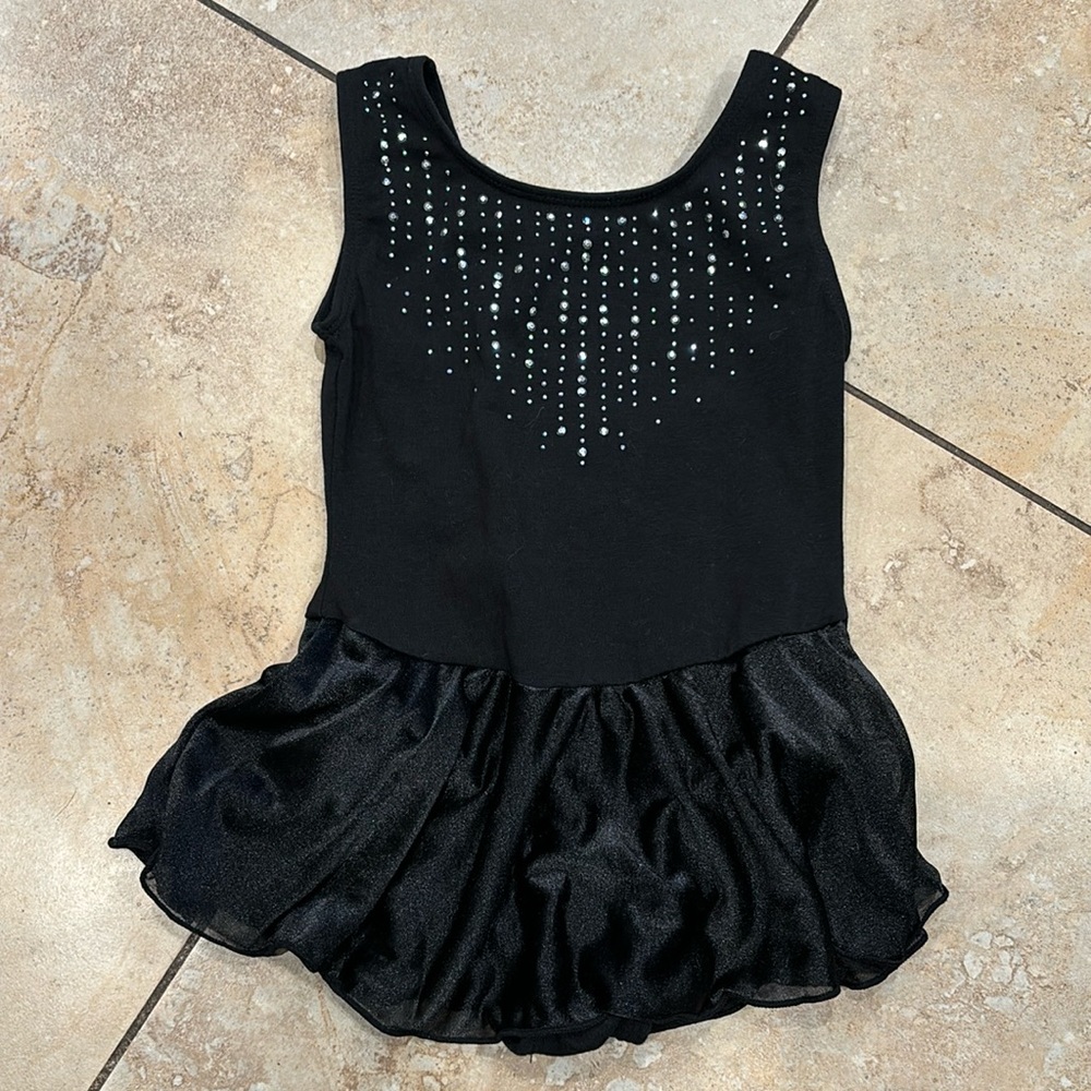 More than magic Dancing Girl’s Suite size XS 4/5